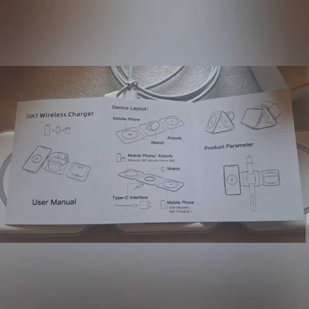 BEREEN Foldable 3 in 1 Charging Station, Travel Charger for Multiple Devices
